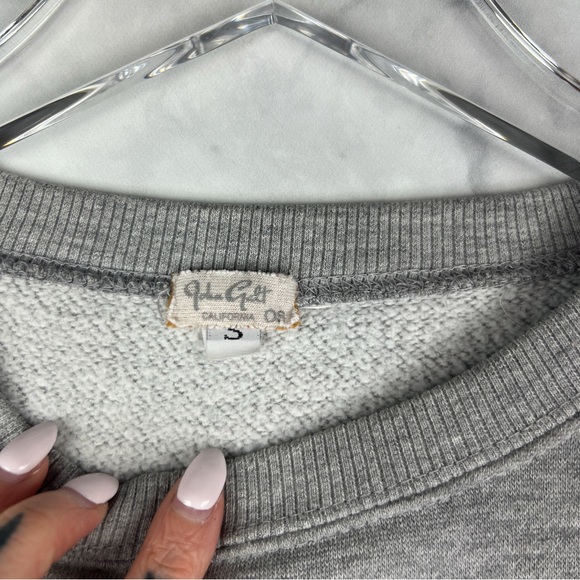 Brandy Melville John Galt Malibu CA Spell-out Crewneck Pullover Sweatshirt S - Picture 7 of 9